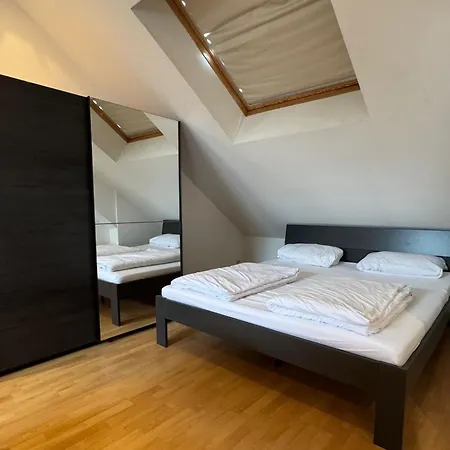 Helles Appartment, Wlan, Netflix, Naehe Chio 公寓