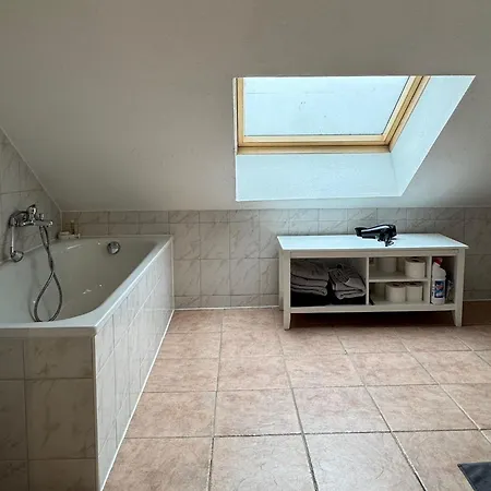 Appartement Helles Appartment, Wlan, Netflix, Naehe Chio *