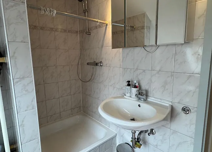 Helles Appartment, Wlan, Netflix, Naehe Chio 公寓 伍尔瑟伦