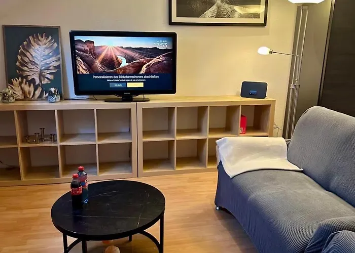 Helles Appartment, Wlan, Netflix, Naehe Chio * Würselen